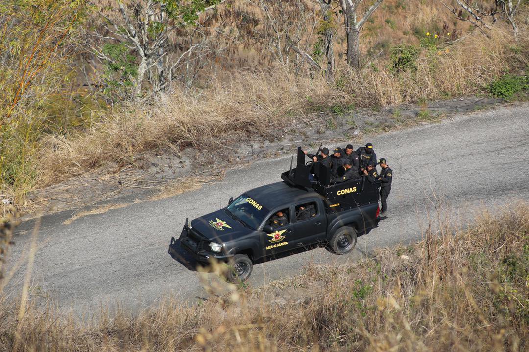Informamos que por instrucciones de nuestro Presidente y CJ <a href="/NicolasMaduro/">Nicolás Maduro</a>, ejecutamos la Operación Gran Cacique Indio Guaicaipuro II, con la participación de los Órganos de Seguridad Ciudadana logrando desmantelar peligrosa banda que operaba en Las Tejerías estado Aragua.