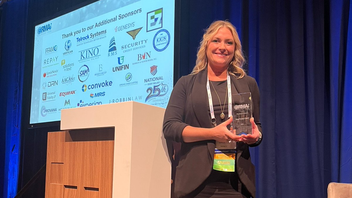 RMA_Intl's tweet photo. RMAI awarded the President’s Award to Stephanie Clark, CEO of VeriFacts, and long-time generous sponsor of RMAI. Stephanie Clark has been involved in committee work for over five years.
#RMAI #RMAI2022 #LasVegas #VeriFacts https://t.co/Fr7ztiiL6f