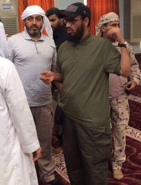 نشوف كم محبين لشيخ هاني بن بريك.. ❤

لا يمر على الصورة دون اعجاب الا إخواني.