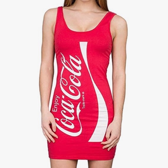 mndctrlapparel's tweet photo. So good I had to share! Check out all the items I'm loving on @Poshmarkapp #poshmark #fashion #style #shopmycloset #cocacola #chicos #sugarlips: https://t.co/BJGKy1gxWJ https://t.co/kkFUSj1aIS