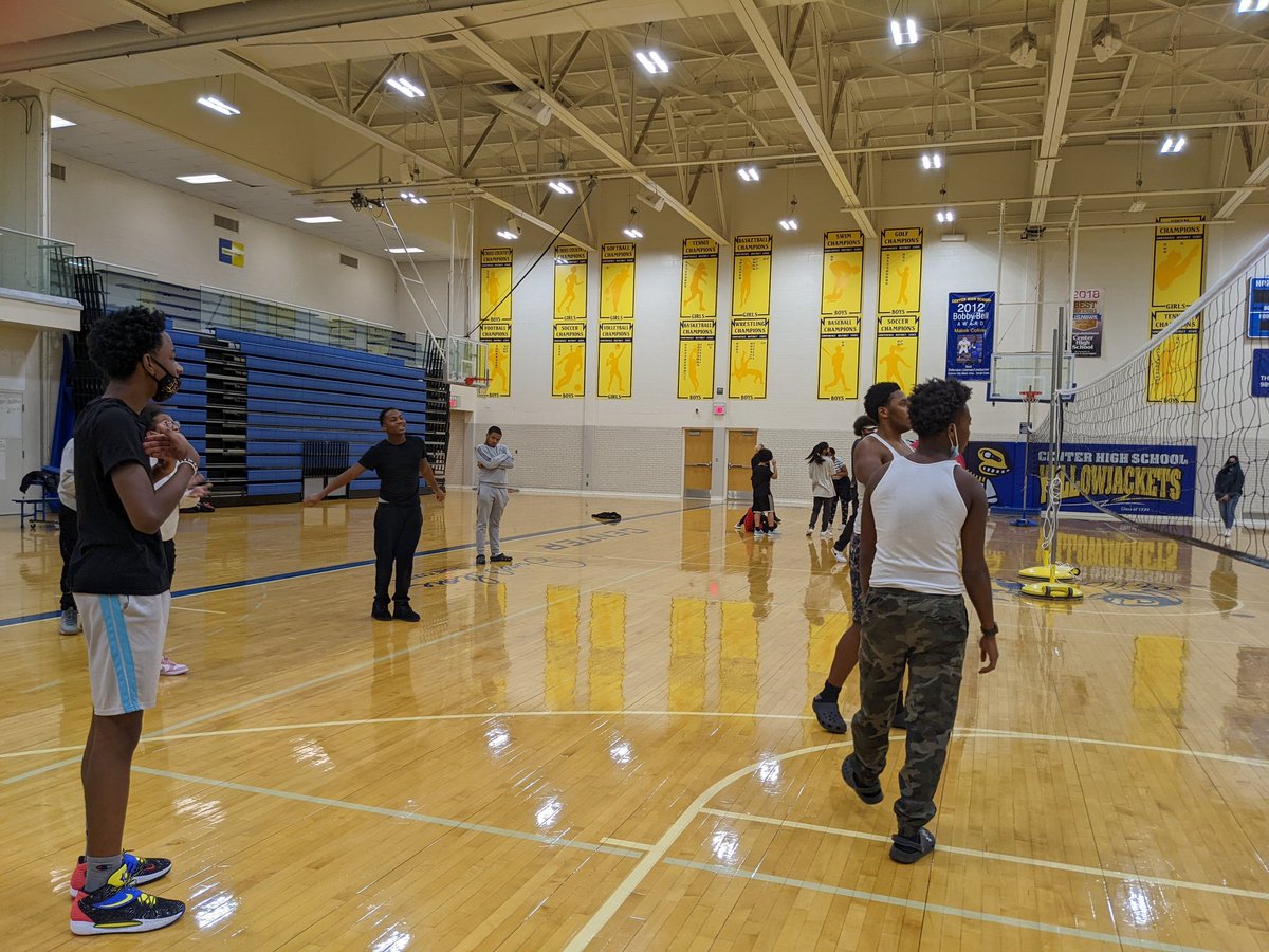 Forever laughing and enjoying this team sports class! Taking a quick 30 second time out to reset, get a game plan, and come back ready to win. Love how serious it gets 😆 #itsnottheolympics #pelife <a href="/CenterHS/">Center High School</a>