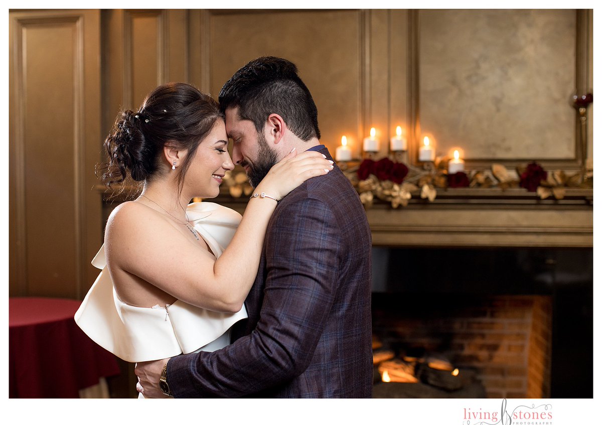 JessicaLHalas's tweet photo. What a cool location the #americanhotelfreehold is! Congrats to M&amp;J on their #engagement ! They rocked their #photosession and then had a beautiful dinner with family and friends! Don’t you just love Jacqueline’s dress??? 😍😍😍 https://t.co/UOc8j2hB3H
