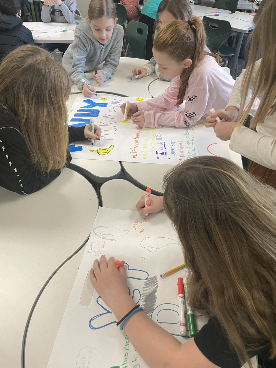 Fourth and fifth graders working together this week during morning meetings to share their ideas on positive self talk. #sel #leadersofthepride #futureleadersofthepride <a href="/Mr_CodyDrake/">Cody Drake</a> <a href="/MrsA_Smith/">Ashley Smith</a> <a href="/LanceElementary/">Lance Thompson Elementary (NISD)</a>
