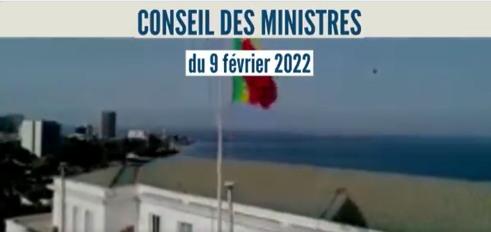 SN_Numerique's tweet photo. Le #ConseilDesMinistresSn de ce jour a adopté le projet de décret portant approbation des statuts de la Société nationale Sénégal Numérique (SENUM SA) et celui portant transfert des infrastructures de fibres optiques de l’Etat à la dite Société. #SenegalNumerique https://t.co/EZjAWML5UY