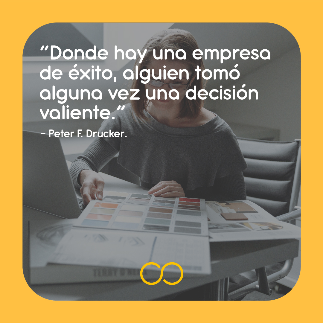fcolaborasv's tweet photo. ¡No le temas a las decisiones grandes! Arriesgarte es parte de emprender y estas decisiones pueden determinar el éxito de tus proyectos. 

#Colabora #Emprendedores #ElSalvador https://t.co/VDqIMAd1AN