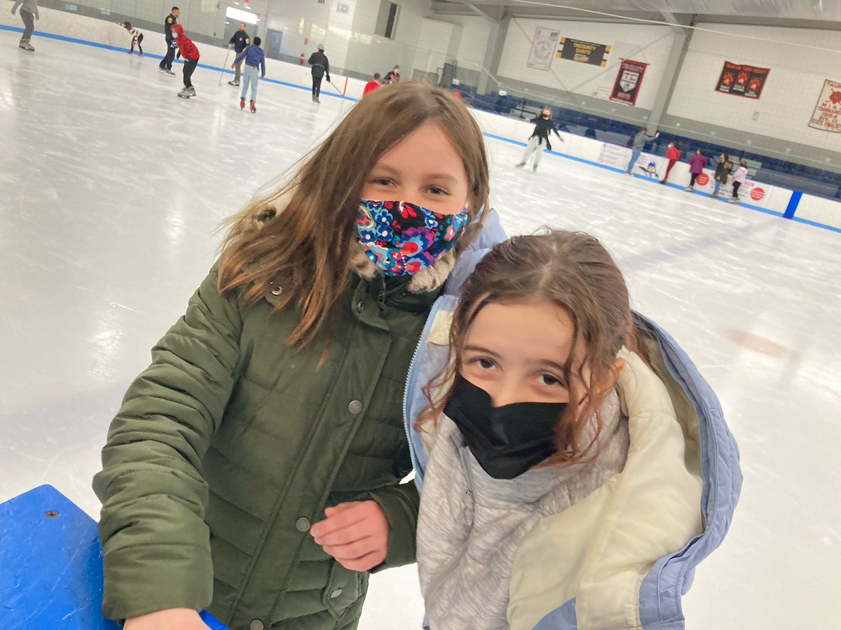 Our 5th graders went ice skating today with some of our amazing <a href="/TauntonPolice/">Taunton Police</a> officers! We had a blast! <a href="/Taunton_Schools/">Taunton Public Schools</a> <a href="/mrjpettengill/">Mr. Pettengill</a> <a href="/MikeByron7/">Mike Byron</a>
