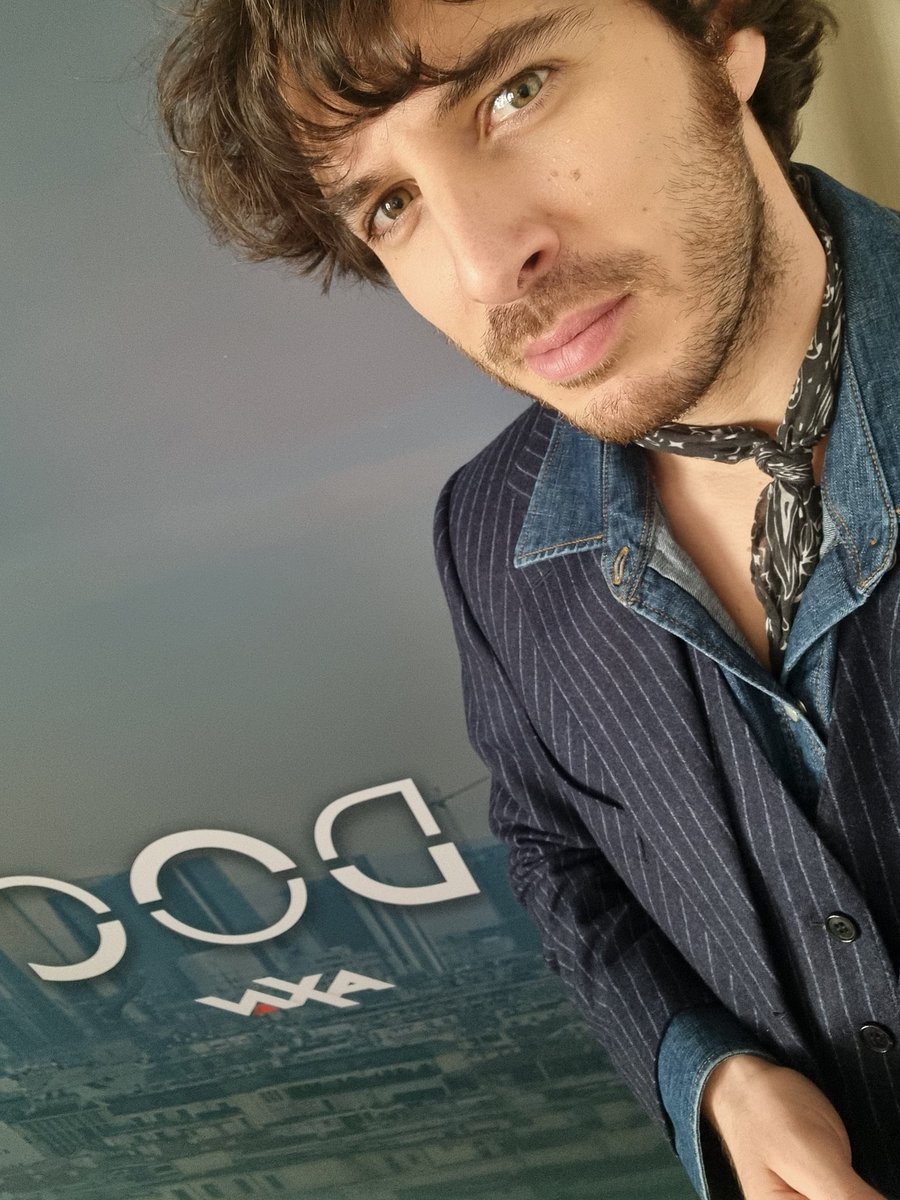 _ggremass_'s tweet photo. Da dove tutto è iniziato a dove tutto sta continuando. @pierspollon ti ho sempre seguito in tutti i tuoi progetti e continuerò a farlo! ♥️
Continua a diffondere il verbo di uomo con più tonnellate al mondo!🤤Tantissimi auguri Pierpollo!🥳🎂
#PS33 #Spollondi #Spolloncombinaguai https://t.co/6xM2130u8R
