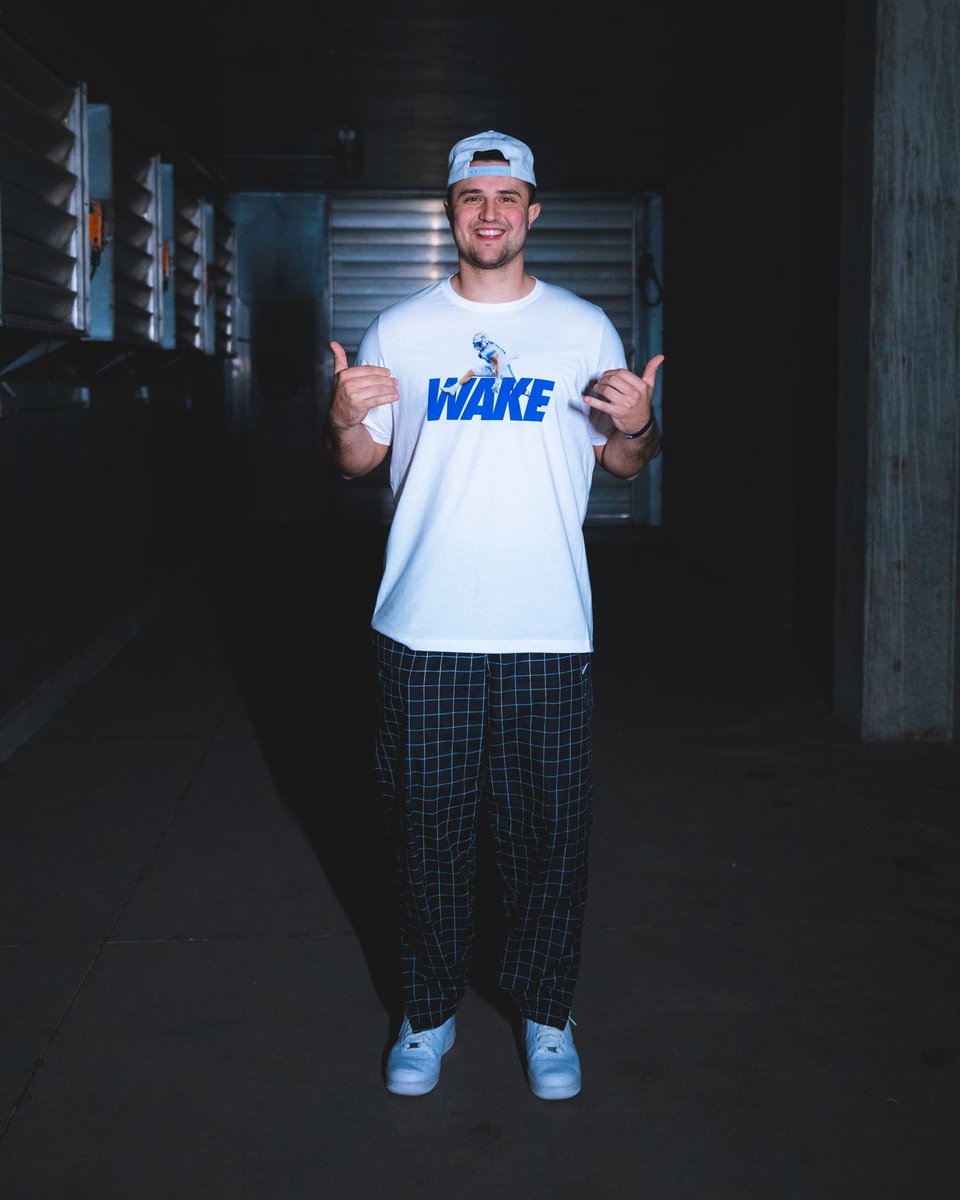 MasenWake13's tweet photo. Link in bio! @RukeAgency https://t.co/VInt2nOixr