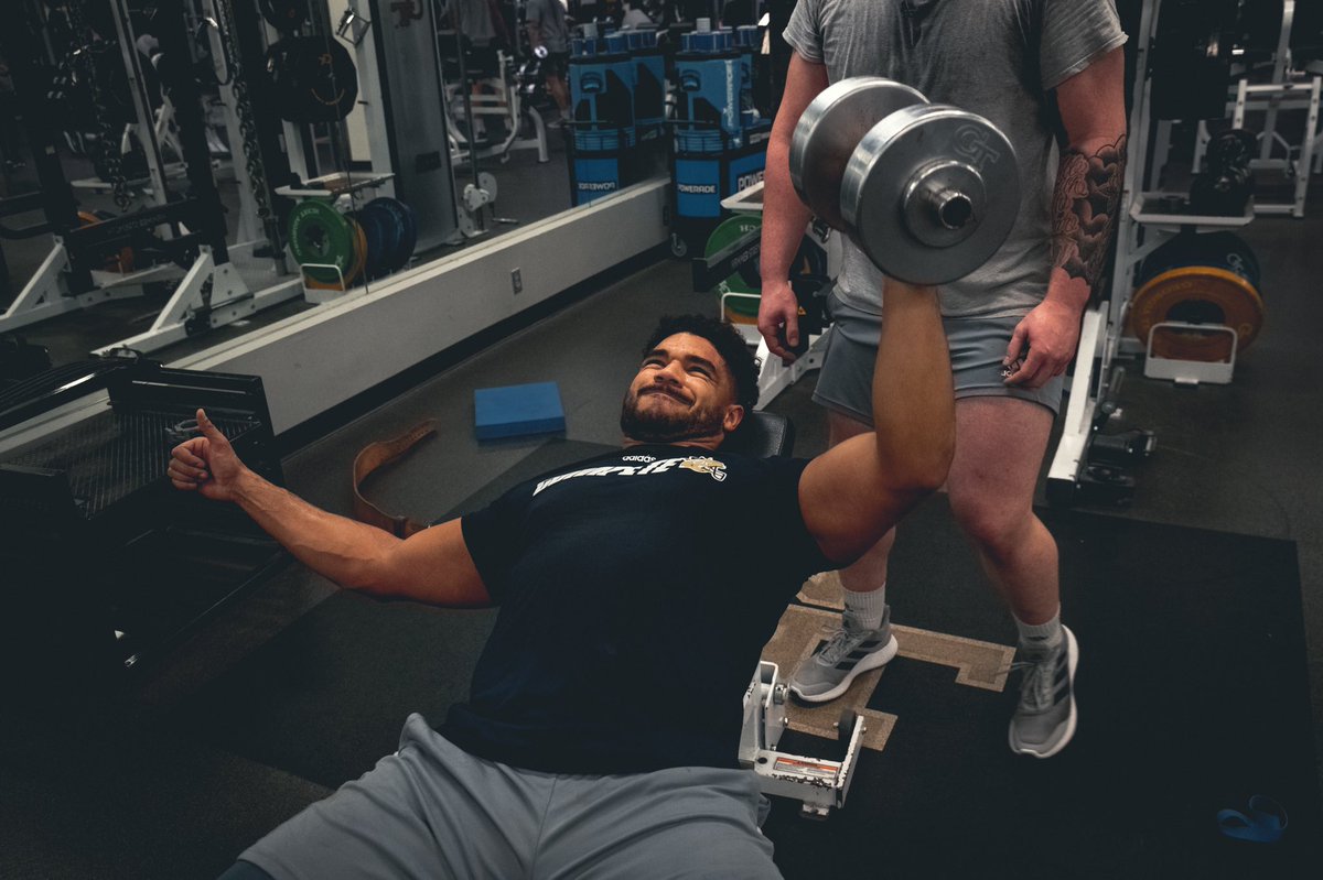 GeorgiaTechFB's tweet photo. Work. 

#4the404 /// #PtBD https://t.co/GV60AYlelu