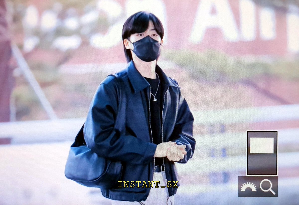 INSTANT_SX's tweet photo. 220210 ICN 출국 #시온 #원어스 #XION #ONEUS @official_ONEUS 

 건강하게만🥲 https://t.co/aOFYbhPFkD