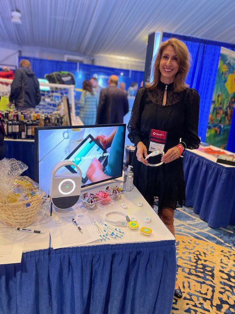WAVE_DDS's tweet image. Can we get a round of applause for Nicole representing WAVE at the AOAP convention!? We are looking forward to many more aquatic events in 2022!
👏🏼👏🏼👏🏼

#lifesavingtechnology #poolalarm #watersafety #drowningprevention #saferswimming #associationofaquaticprofressionals