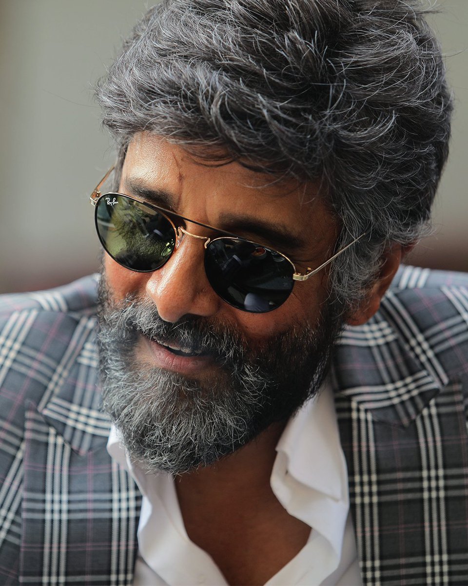filmipedia's tweet photo. Hows #Mahaan? https://t.co/l7hCMU9piW
