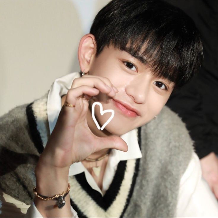 ttaeqei's tweet photo. mi bebé volvió. (╥﹏╥) https://t.co/fGTTkYJR56