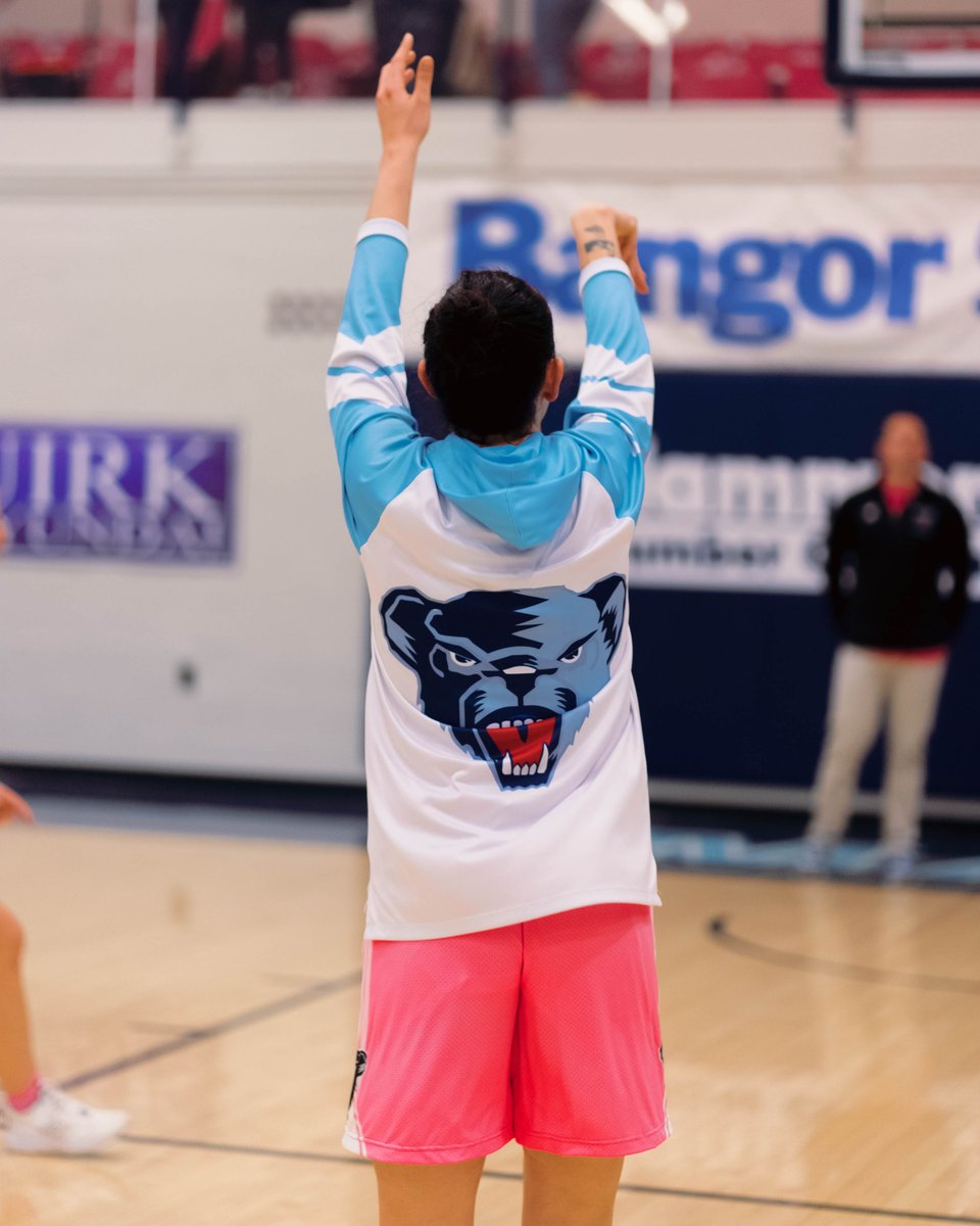 BlackBearsWBB's tweet photo. ⚡️ Energy level? Through the roof.

Go Blue - it's GAⓂ️E TIME!!

📺 - https://t.co/cVKQmwDSjc
📻 - https://t.co/YUe3b5XSdD
📊 - https://t.co/QkAyoRtOIY

#BlackBearNation | #AEHoops https://t.co/xKZohfoLC9