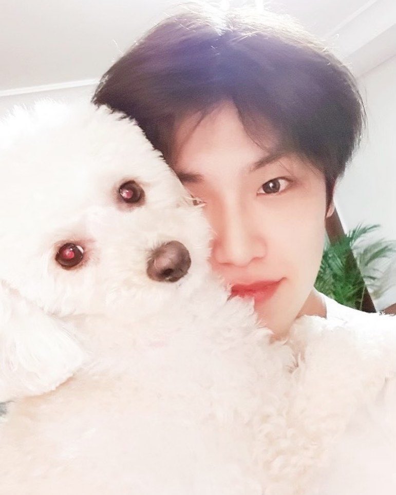 from_today_WJ's tweet photo. #박우진 #좋아하는_박우진_올리기 

좋아하는 셀피 📸 https://t.co/LlBEqiT9Gy