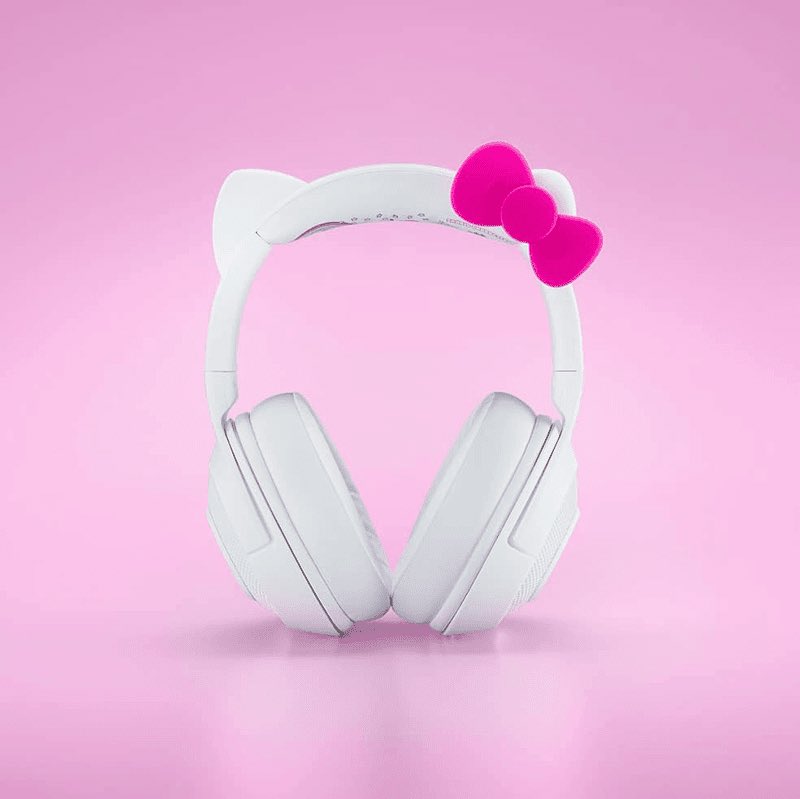 sanriodaily's tweet photo. hello kitty x razer headset 💫 https://t.co/7znmcmJkek