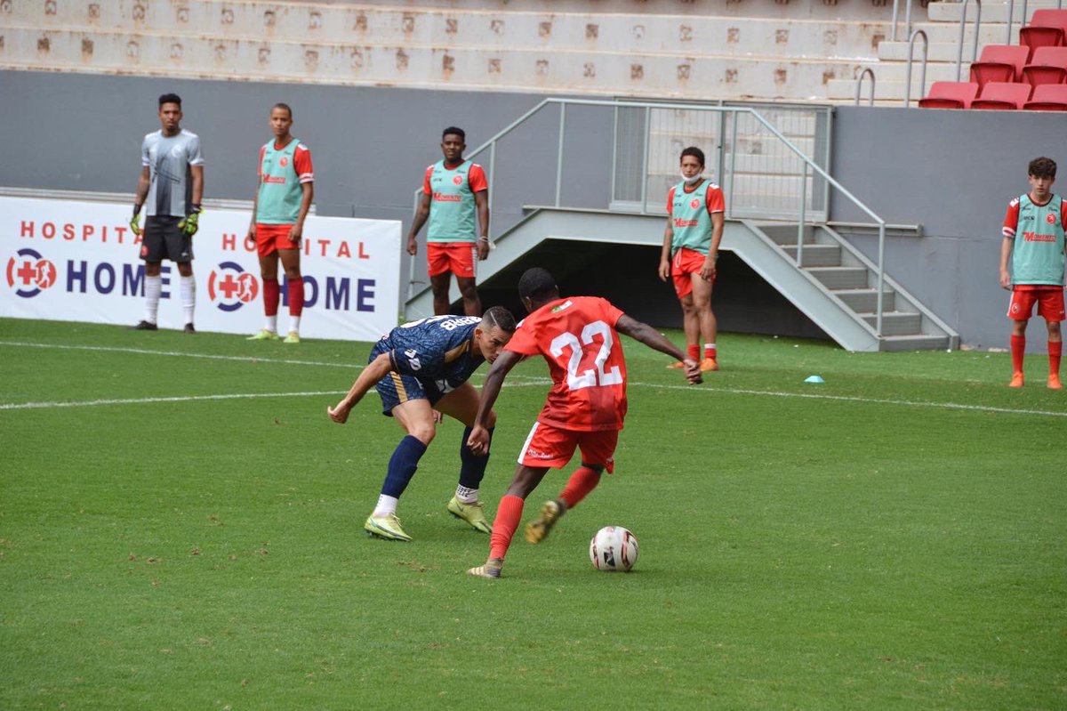 Brasilia_FC's tweet photo. Algumas imagens da vitória do nosso colorado no jogo de hoje!🤜🏻🤛🏻

AVANTE, BRASÍLIA!🔴⚪️

📸 Gabriel Aurelio / Brasília FC https://t.co/MCrA147oIM