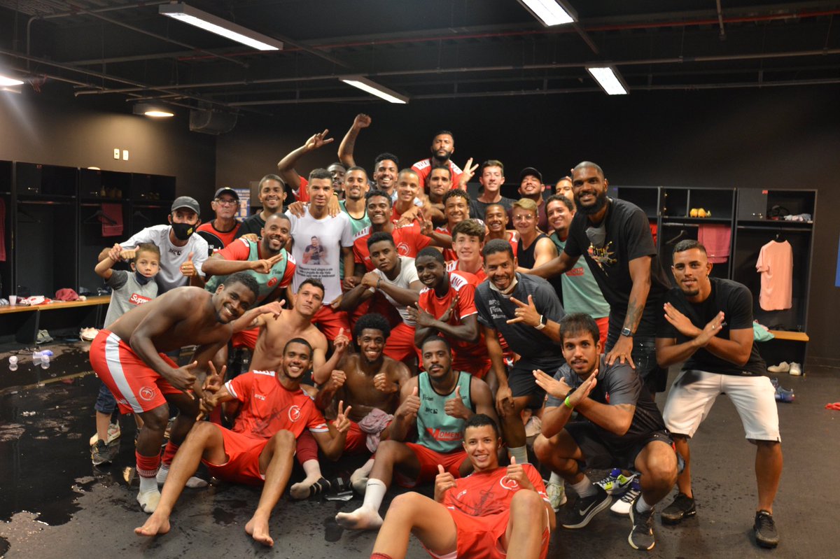 Brasilia_FC's tweet photo. SEGUIMOS EM BUSCA DO OBJETIVO!🔴⚪️ https://t.co/dV3ZCO6jGw