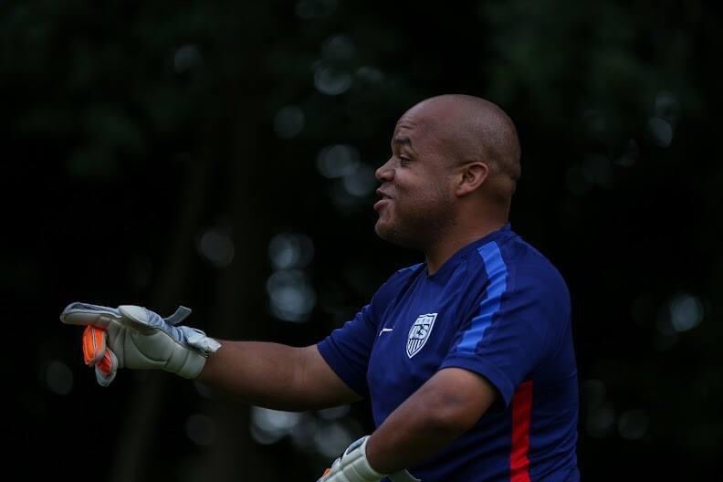 ussoccer_ENT's tweet photo. 𝘾𝙀𝙇𝙀𝘽𝙍𝘼𝙏𝙄𝙉𝙂 𝘽𝙇𝘼𝘾𝙆 𝙃𝙄𝙎𝙏𝙊𝙍𝙔: Keith Johnson

- 100+ caps as GK for the #USParaMNT (2003-2019)

- 2x Paralympic Team vet (2004 Athens, 2012 London)

- 3x World Championships

-  2x National Soccer HOF Player Ballot (2021, 2022) https://t.co/GSbRChvroG