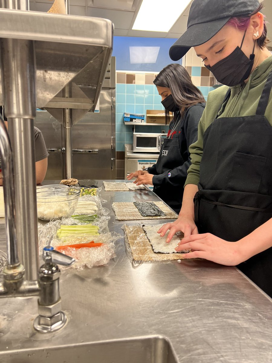 ECHS Culinary Arts tweet media