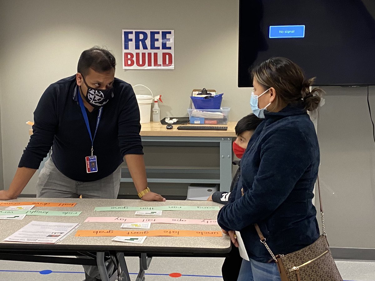 slsharp117's tweet photo. Thank you to all families and staff that came to practice and learn about the content of the #IREAD test! It takes a village! @IC_Explorers #onlyatICE #IC2122 https://t.co/xsbRwcY7kj