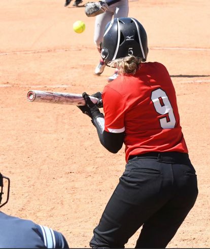 Dawgs split games with <a href="/SoftballTemple/">Temple College Softball</a> game 1 Temple 8-5 game 2 Dawgs 8-7! Dawg of the day sophomore <a href="/jordynereese/">Jordyne :))💛</a> 6 for 7 on the day!! <a href="/NavarroSports/">NavarroSports</a> <a href="/NCBulldogsAD/">Michael Landers</a> #Dawgs22 #dawgsball