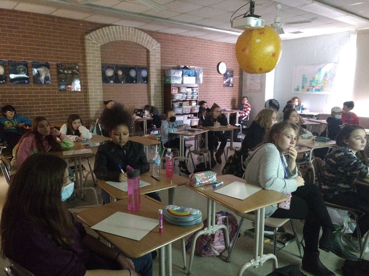 Such a great virtual chat with Astronomer Chris from the Geauga Park District about planets, stars, constellations, and all our space questions! Love our Naturescopes partnership with Geauga Park District! <a href="/ChardonSchools/">Chardon Schools</a> <a href="/GeaugaParks/">Geauga Park District</a> <a href="/ChardonMS/">ChardonMiddleSchool</a> #wearechardon