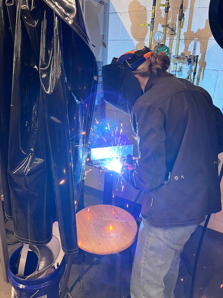 tweetwps's tweet photo. 🔥 @jhhswps's first all-female welding team is making history! 🔥 Congratulations to Elizabeth Imoh, Alivia Ricci, and Sarah Roberson for competing in the District SkillsUSA Welding Competition today! 🏆 @innovationwps @SkillsUSA https://t.co/xUq8wlq4oV