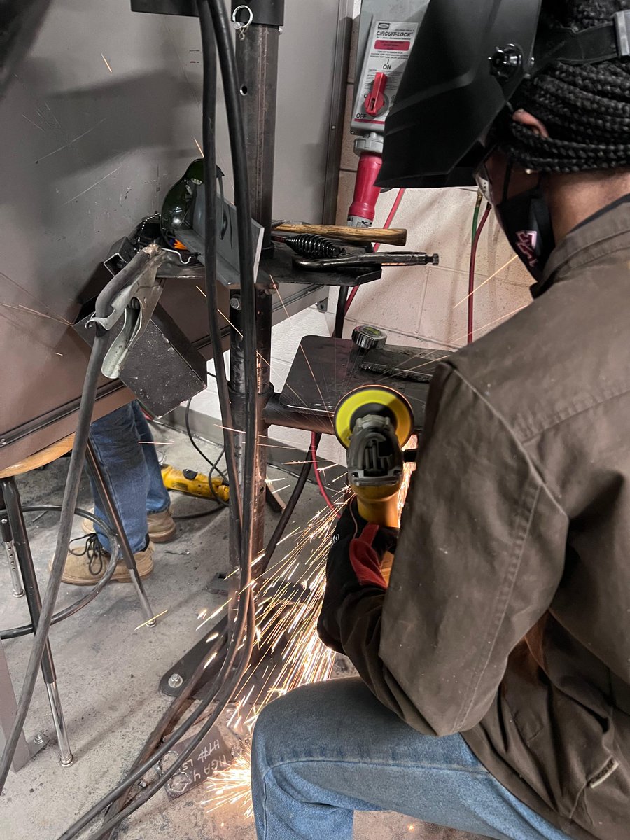 tweetwps's tweet photo. 🔥 @jhhswps's first all-female welding team is making history! 🔥 Congratulations to Elizabeth Imoh, Alivia Ricci, and Sarah Roberson for competing in the District SkillsUSA Welding Competition today! 🏆 @innovationwps @SkillsUSA https://t.co/xUq8wlq4oV