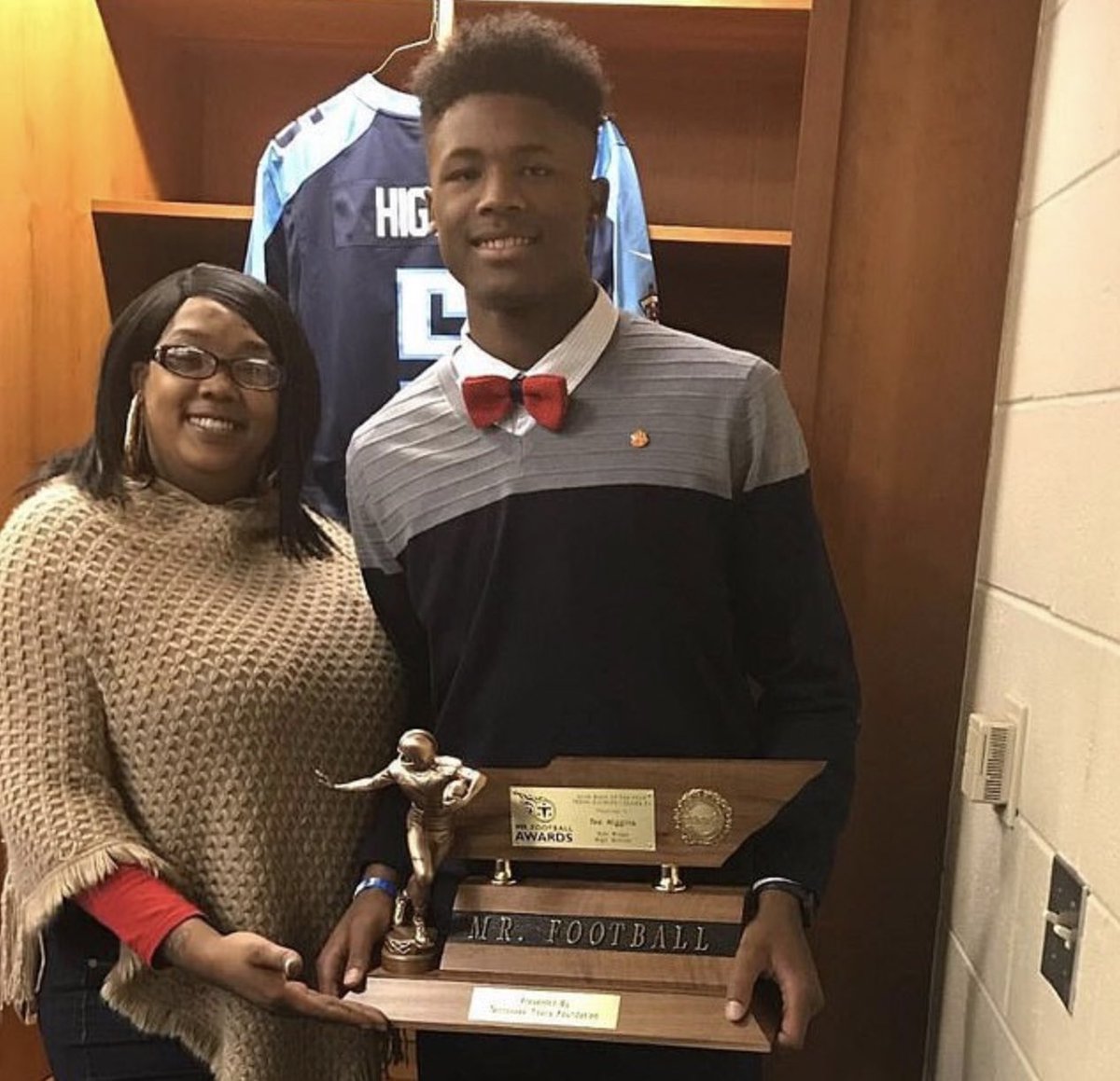 Before he won a national championship at Clemson as an All-ACC and 2nd team A-A WR at Clemson, and before he made it all the way to Super Bowl LVI as part of the NFL’s most exciting young offense, Tee Higgins won the 2015 and 2016 Tennessee Titans Mr. Football Awards. 
#tbt