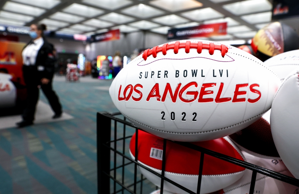 Newsycanuse1's tweet image. The NFL’s missteps get amplified on its big stage This Super Bowl... news.sellorbuyhomefast.com/index.php/2022… #missteps #NationalFootballLeague #nfls #theNewYorkTimes #theNFL