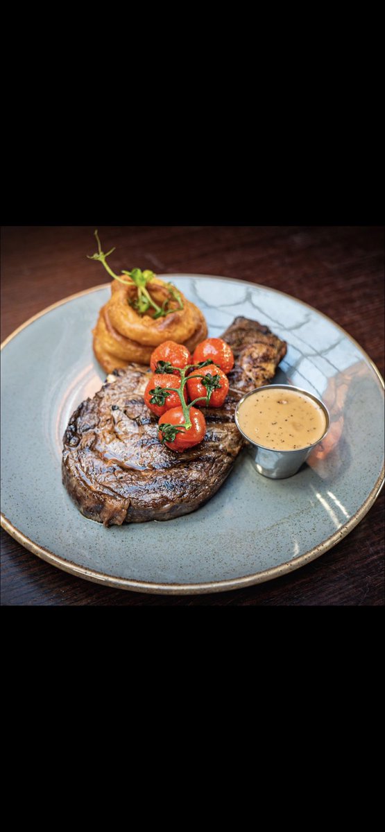 Quinns Bar Newcastle tweet media