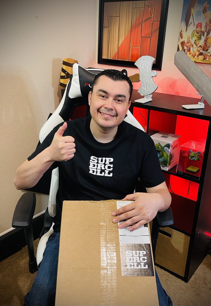 Gracias a todos por su apoyo.  Y gracias Supercell por este regalo.  Seguimos creando contenido juntos.