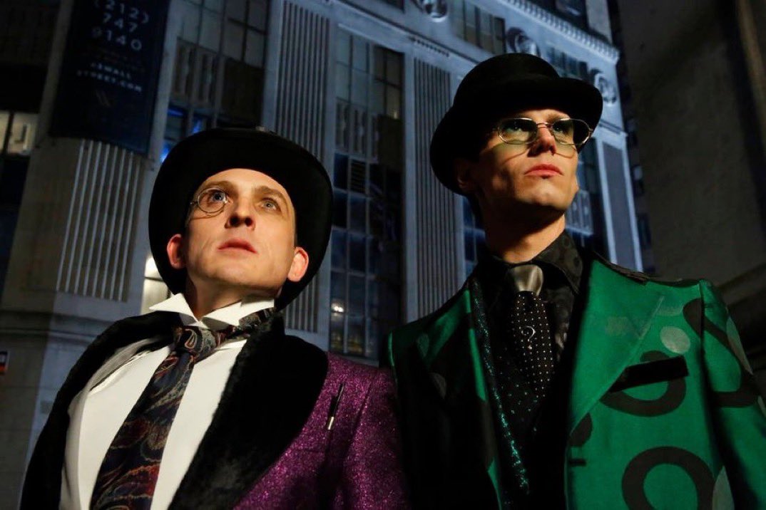 1969ChandlerBin's tweet photo. Look Im not a DC fan at all so, the only DC thing I do like is #Gothom which In my opinion I really enjoyed. So DC fans don’t start fucking attacking me for something I like something you hate, cause I don’t like DC. this is the one and only time I will ever watch DC so fuck off. https://t.co/51WWZvx8oA