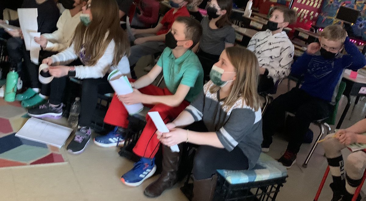 3rdwithsnyder's tweet photo. Today 3rd graders met with the Baker Robotics Team to discuss their final PLTW build. Students asked the team how they collaborate and work through challenges! We showed our launch log designs and they showed their robots! Thanks so much for helping us @EZiegler08! @CroninBee https://t.co/qmCQVzUFkU