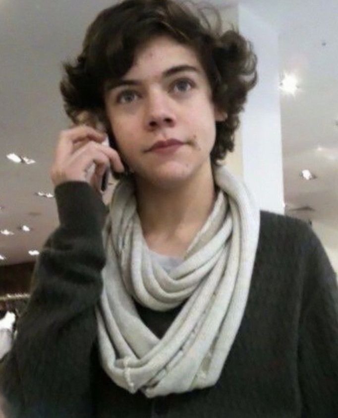 louispeacks's tweet image. Extraño a harry fetus:(

 I vote #Harries for #BestFanArmy #iHeartAwards︎
Treinta