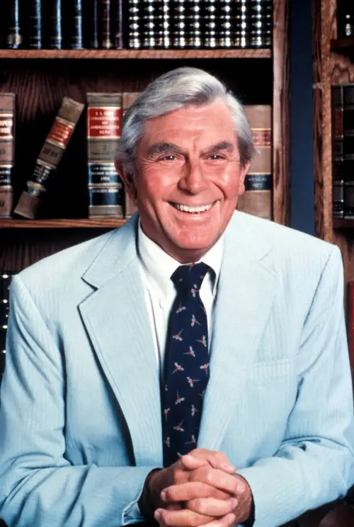 KSNewDemocrat's tweet photo. If you are as guilty as hell, especially of #murder, then #BenMatlock (played by #AndyGriffith) is your man. Because he's never lost a single case.
Mental Floss: “It can be difficult for stars of popular television series to repeat their success, but..
https://t.co/6v8P1iWMsU https://t.co/MuaCt1chXQ