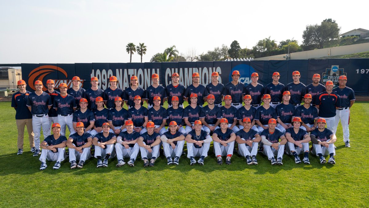 The 2022 Pepperdine Baseball team! Catch the Waves in action for first pitch, next Friday, Feb. 18! Be sure to secure your season tickets too!
 
🎟: gowav.es/2vbeVxG

#WavesUp