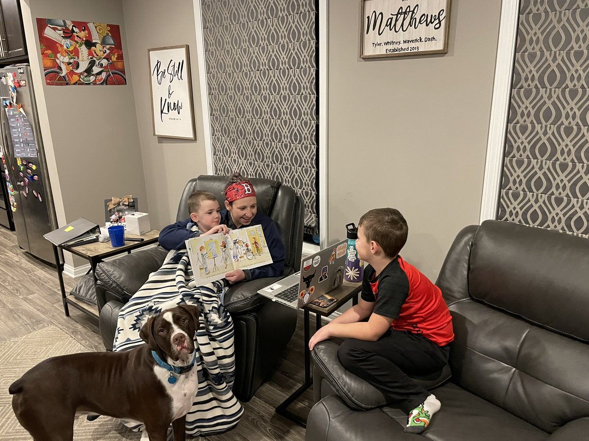 twitwithwhit's tweet photo. Highland Elementary hosted a virtual reading night last week for #BeKindDCPS and it was such a hit! I got to read “What does it mean to be kind?” to students and families over google meet and it was AMAZING!
Can’t wait to read again tomorrow! @ranadiorio #BeKindDCPS https://t.co/MIiIaFscob