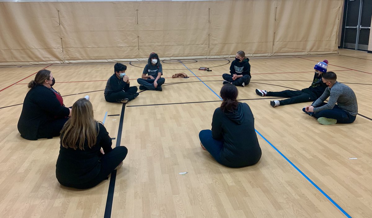 Nicole Yoon tweet media