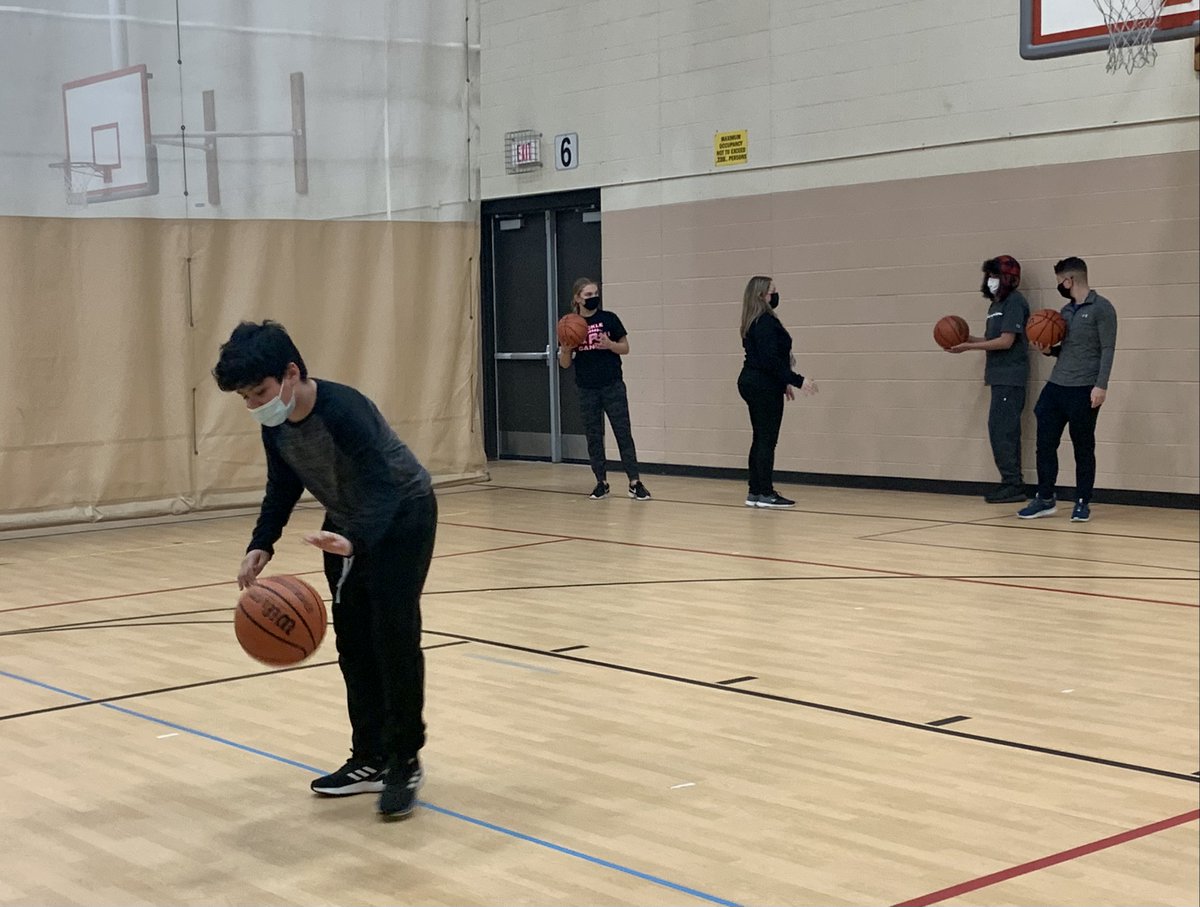 Nicole Yoon tweet media