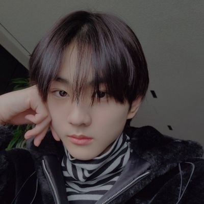 cnnectwithen's tweet photo. @sellestials OUR FEBRUARY LOVE JUNGWON
#JUNGWONInAMillion #정원이가_꽃피운_열아홉번째_가든 #JUNGWON @ENHYPEN_members @ENHYPEN https://t.co/6HssfG7jhI
