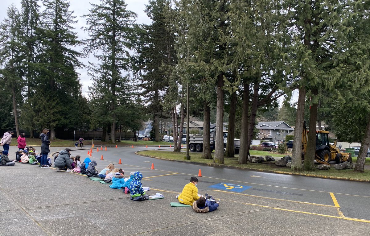 Pinewood Elementary tweet media