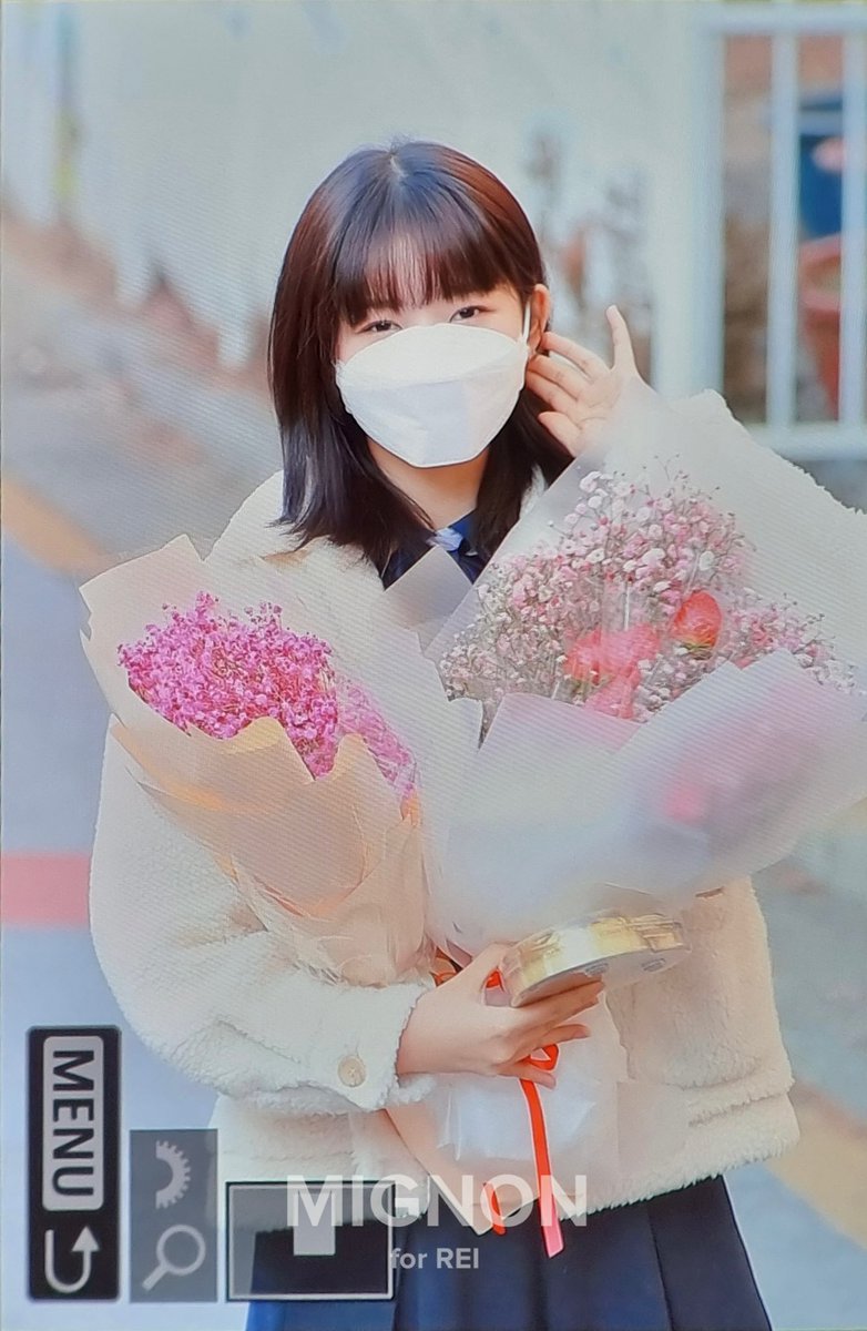 REI_040203's tweet photo. 220210 preview

김레이 졸업 축하해💜💜💜

#IVE #아이브 #REI #레이 #レイ https://t.co/MtqvwpgvFv