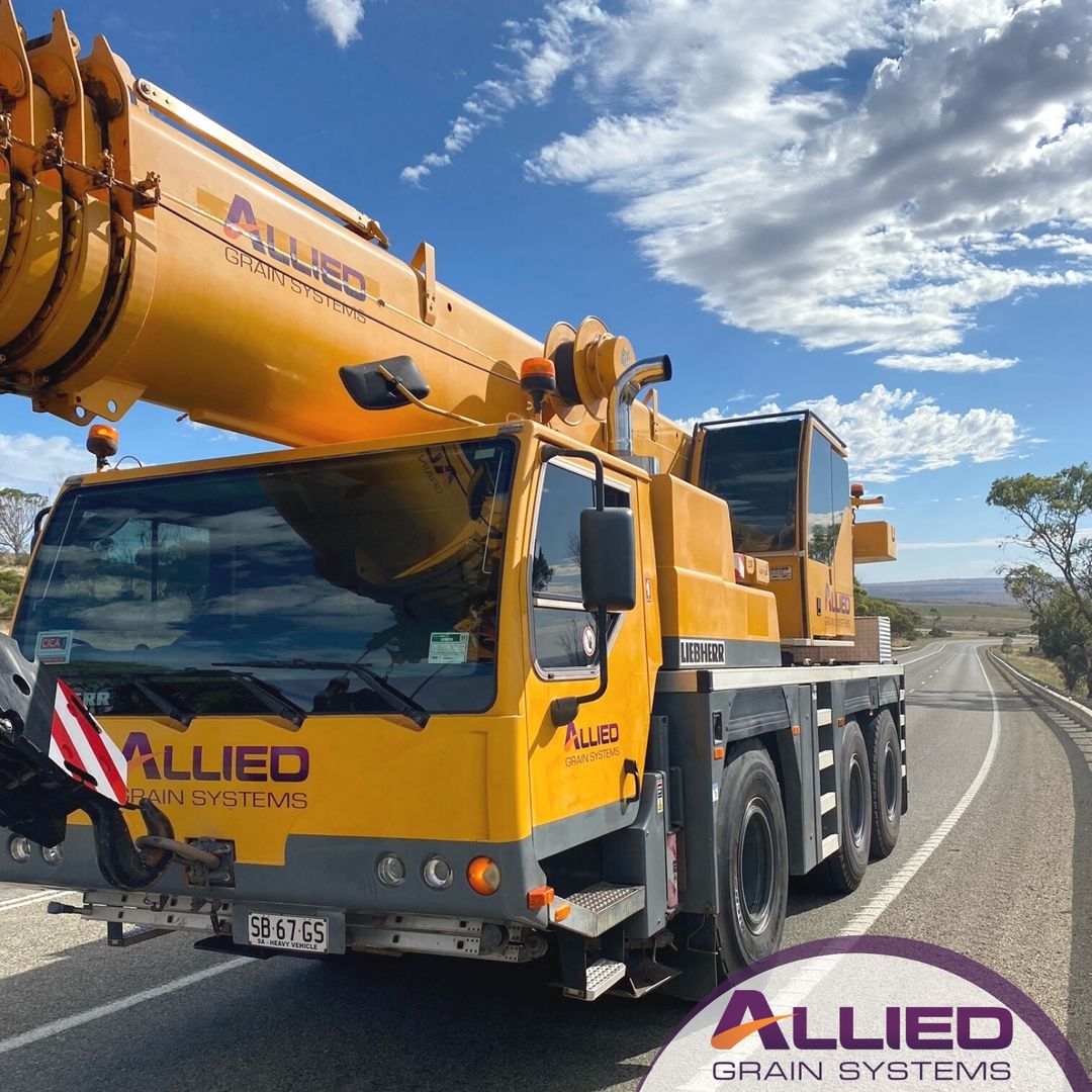 AlliedGrain's tweet photo. The crane is currently on it's way to the Wallaroo port! We are excited to see progress at the @TPortsAus sites in South Australia this year 🚢 Watch for updates 💪 Follow TPorts to see the project unfold! AlliedGrainSystems #GrainStorageSoultions #GrainHandlingSoultions #TPorts https://t.co/IHucLEvkY3