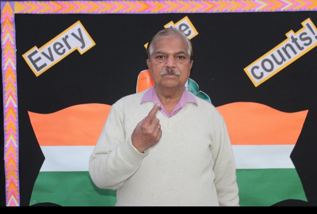 dr_priyanka31's tweet photo. “Voting is the expression of our commitment to ourselves, one another, this country, and this world.” We are happy to share the pictures of voting for the 1st phase of #UttarPradeshElections2022 from #TheManthanSchool,GrNo West. @BajajPooja
@hooda_ashima #GoVoteUP_Phase1 https://t.co/ryoYPeHjvE