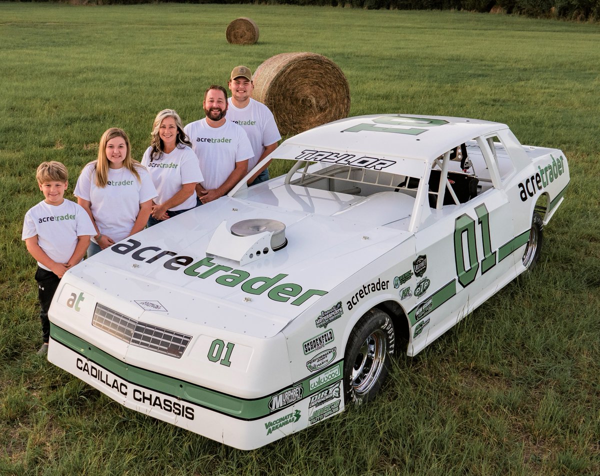 Our sponsor @acretraderinc renewed for 2022! Racers remember motorsports sponsorship works. When AcreTrader 1st sponsored us in 2019 they had 5 employees &amp; $1.2M in investment, now they have 70 employees &amp; $180M. We produced $90,713 in Ad value in 2021. U can 2 for your sponsor🏁