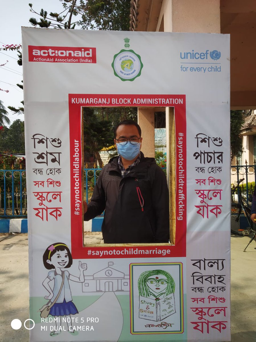 ActionAidIndia's tweet photo. To sensitize people on issues related to child protection, a selfie stand was inaugurated in Kumarganj block of Dakshin Dinajpur, WB, by BDO Mr Chehhwang Tamang. We're pleased to support this initiative. #ActForChildren
Subsequently, there was a workshop held on safe migration. https://t.co/3YdvVHicGS