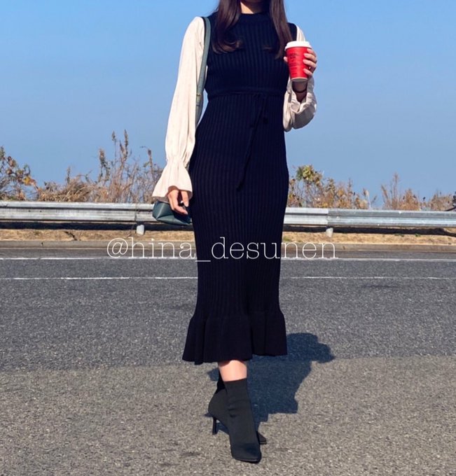 過去画やけど私服も載せてみる💭 空綺麗ね。 https://t.co/NcfdEGFRAn