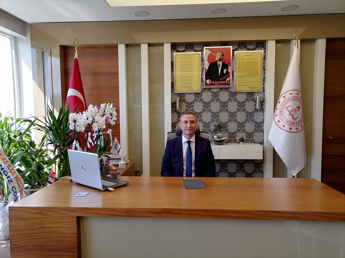 10.02.2022 tarihi itibari ile görevinden ayrılan İl Milli Eğitim Müdürümüz Sn. Hüseyin ER'in veda mesajına ulaşmak için:
🔗👇
antalya.meb.gov.tr/www/il-milli-e…